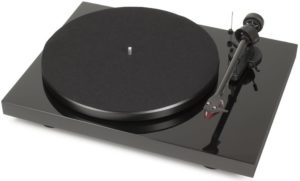 Pro-Ject - Debut Carbon DC